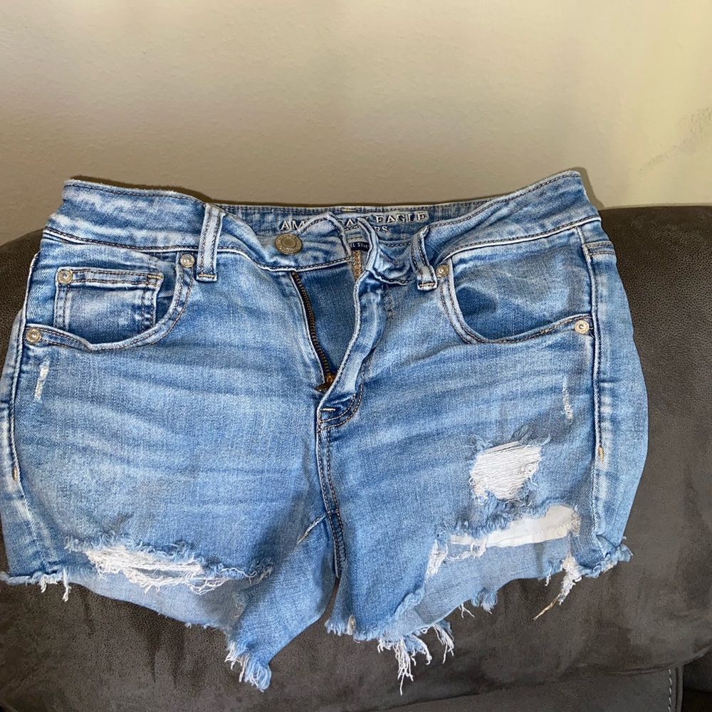 American eagle distressed shorts